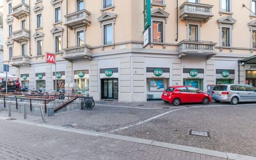 Milano Corso Buenos Aires angolo Piazza Lima